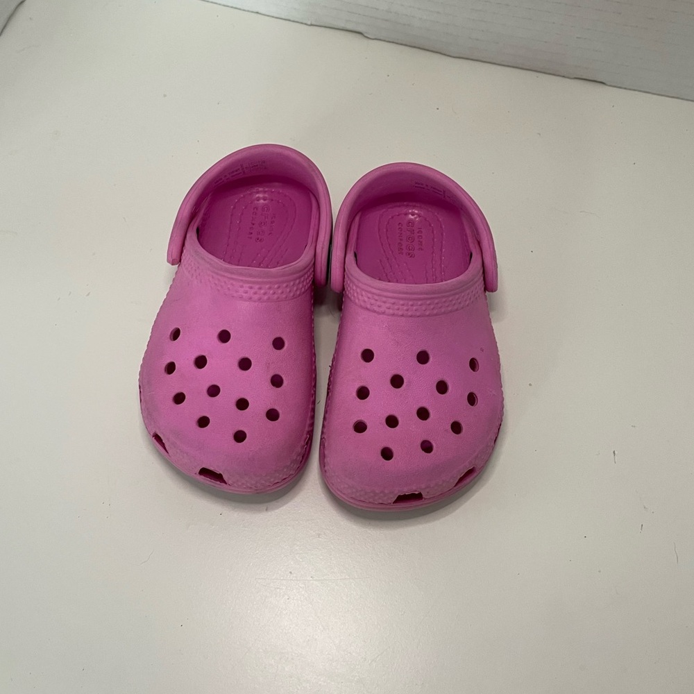Crocs - Picture 2 of 4